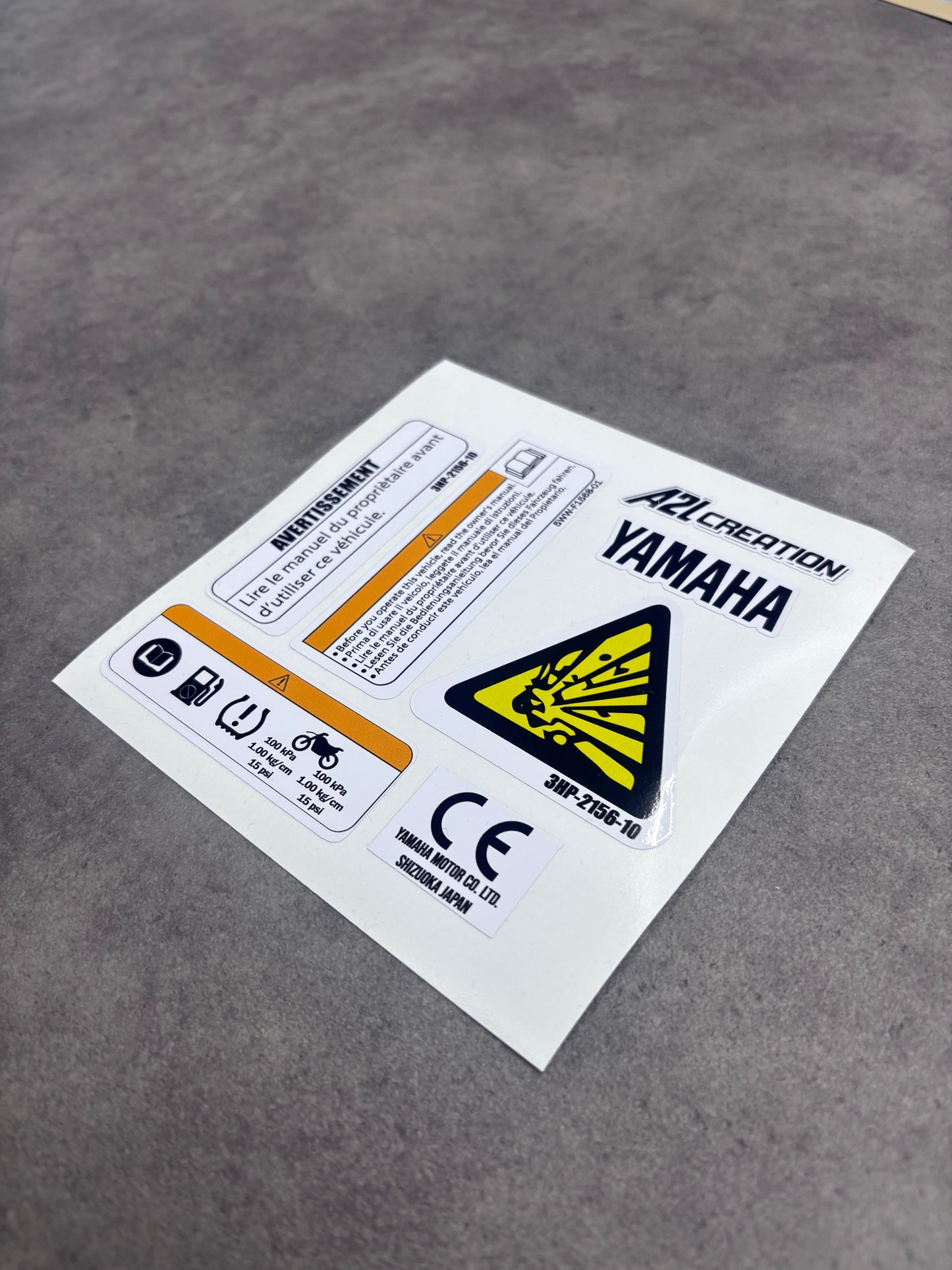 ETIQUETTES D'ORIGINE YAMAHA MOTOCROSS A2L CRÉATION